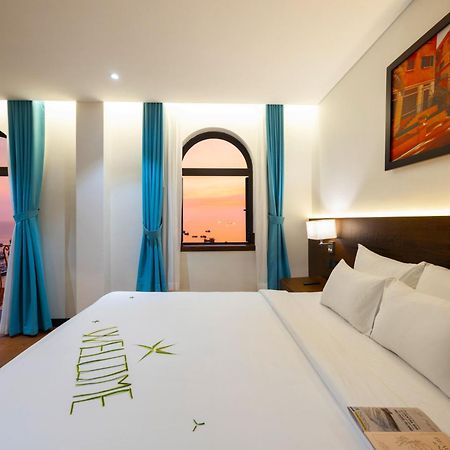 Roma Hotel Phu Quoc - Free Airport Shuttle & Sunset Town Tour Buitenkant foto
