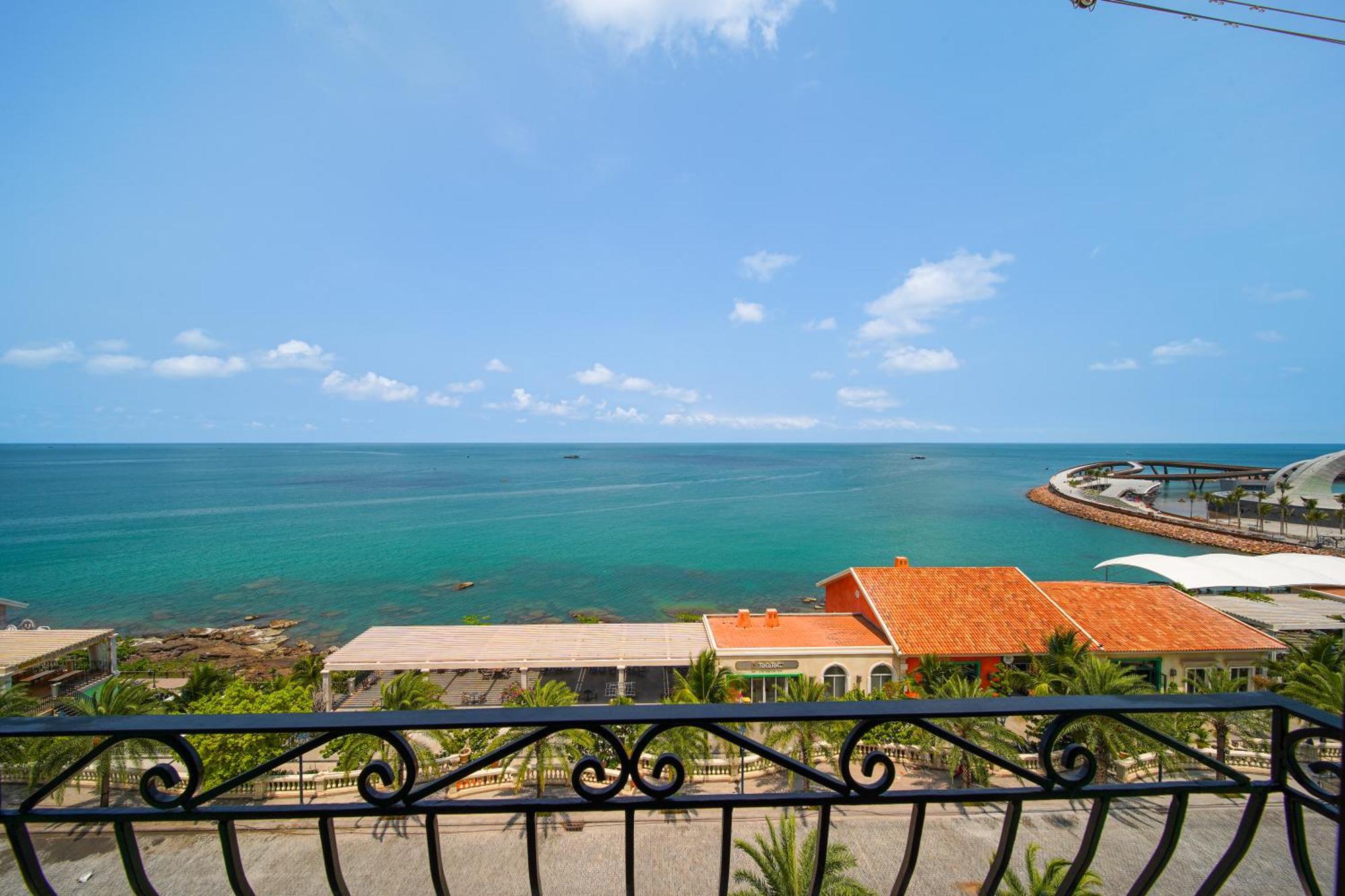 Roma Hotel Phu Quoc - Free Airport Shuttle & Sunset Town Tour Buitenkant foto
